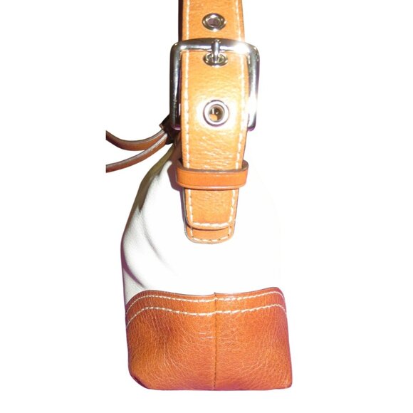 Coach 2007 Hamptons Cream & Tan Leather Demi Bag Baguette - Picture 5 of 13